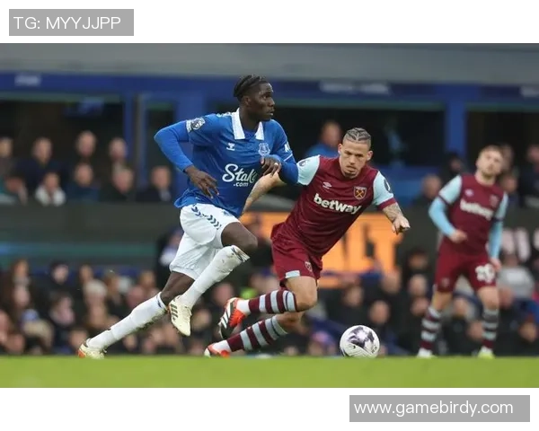 斯旺西与埃弗顿对决前瞻分析及比赛结果预测